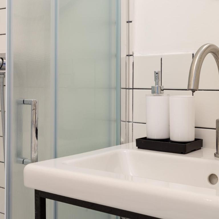 Cozy Spot near the City Centre - Appartamento con 1 Camera da Letto - 17