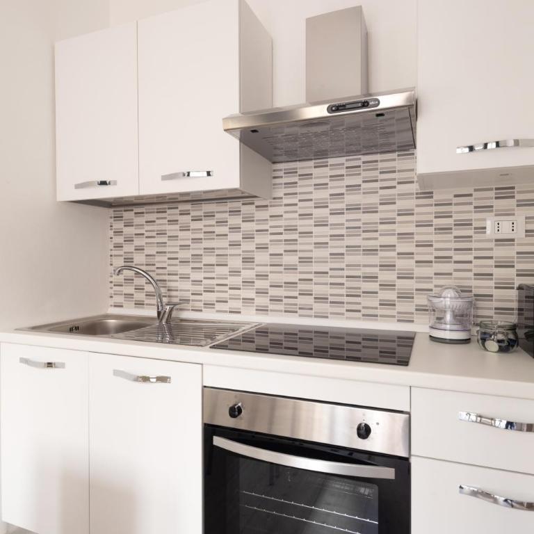 Free Private garage 400m from sea -Air conditioning - Apartment mit 2 Schlafzimmern - 3