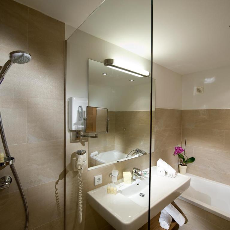 Hotel Leonhard - Junior Suite mit Bergblick - 1