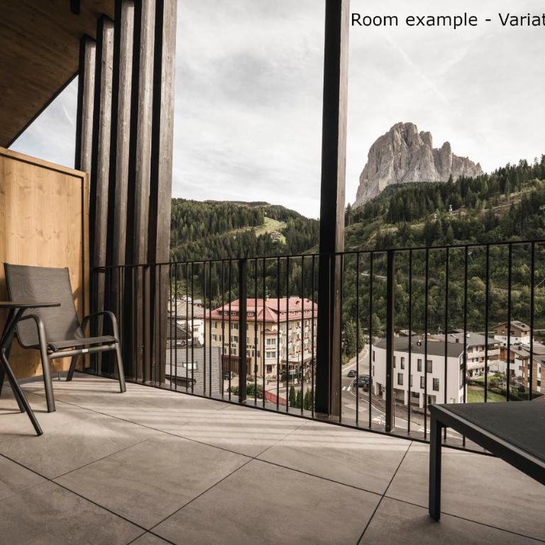 Hotel Carmen Dolomites - Suite Junior con Vista Montagna - 5