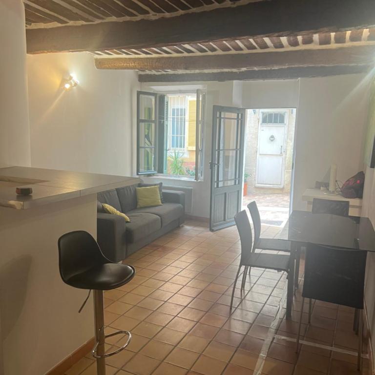 La Rose du Port - Appartement 1 Chambre - 10