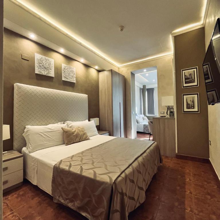 Hotel Alinari - Camera Quadrupla - 11