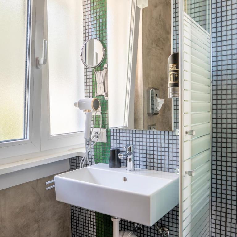 SK Active hotel - ex Garni Hotello - Camera Queen - 6
