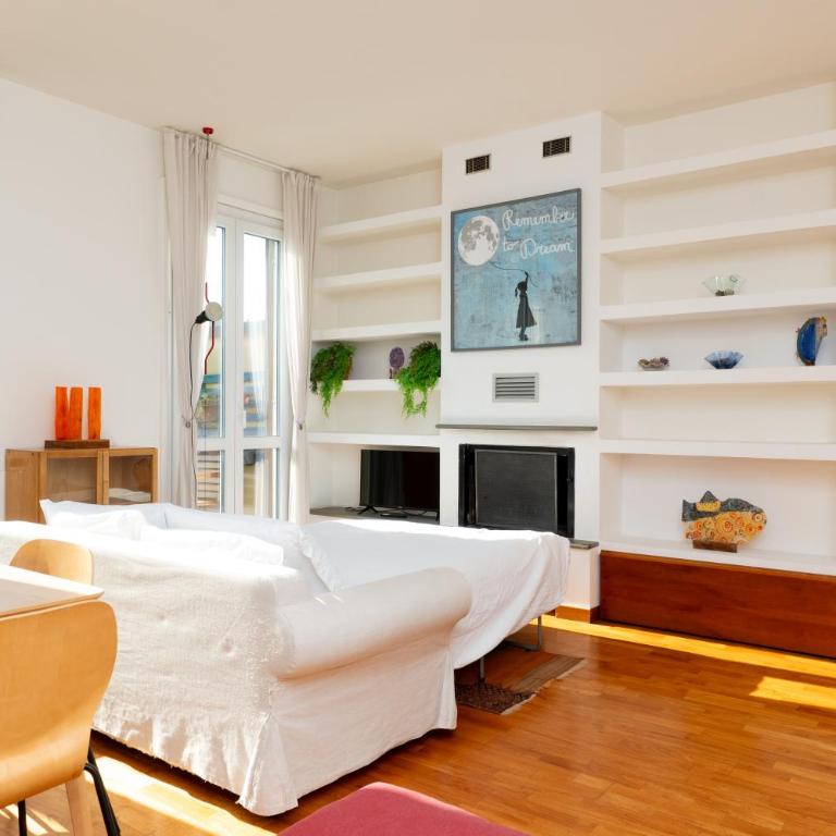 City center rooftop with terrace in porta Romana - Appartamento con 1 Camera da Letto - 10