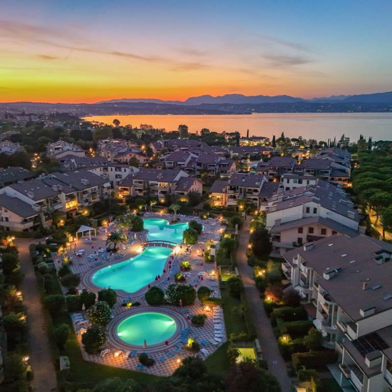 Casa Tullia - Green Residence - Lake Garda Pool - Appartamento con 2 Camere da Letto, Balcone e Terrazza - 2