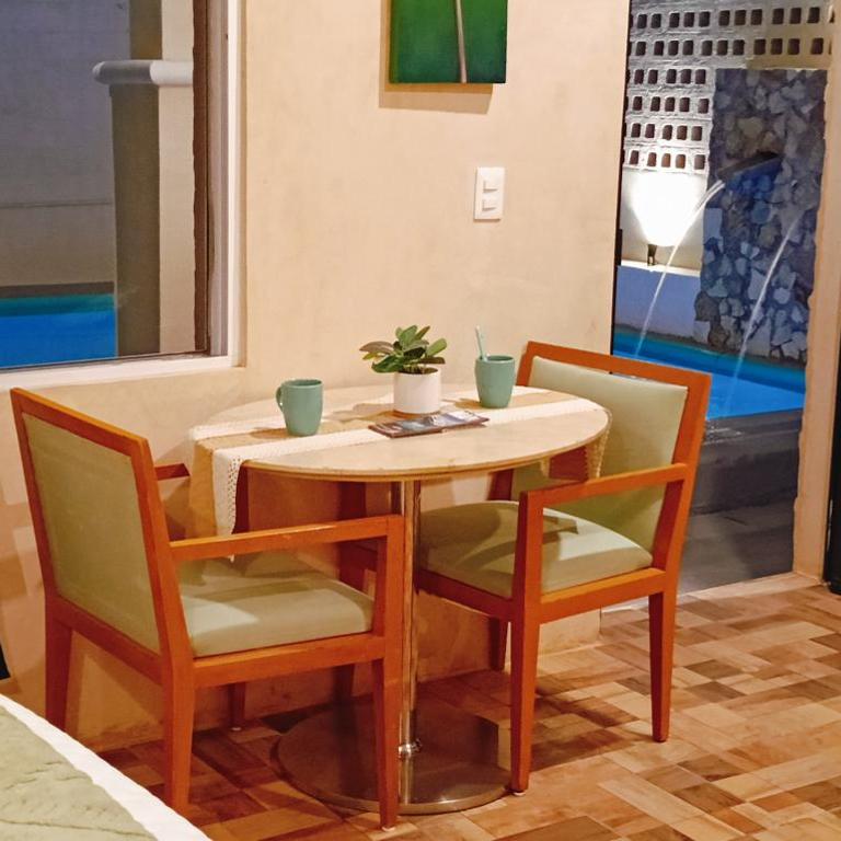 Suite Angelina King Bed & Pool Near Cenote Zaci - King Suite with Pool View - 9