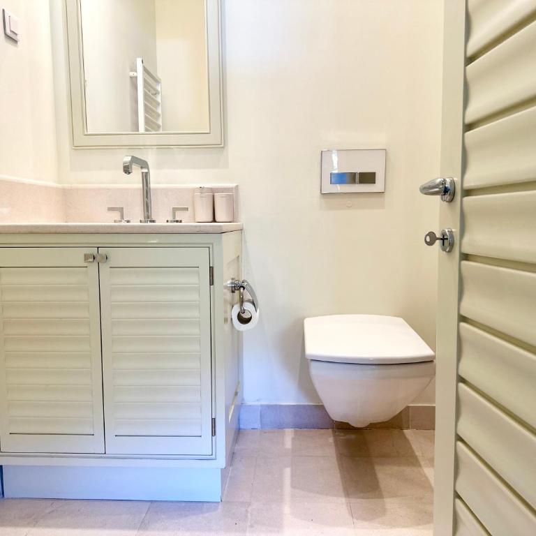 Queen Milena, Luxury apartment in Porto Montenegro with amazing garden and pool - Apartman sa 2 Spavaće Sobe - 24
