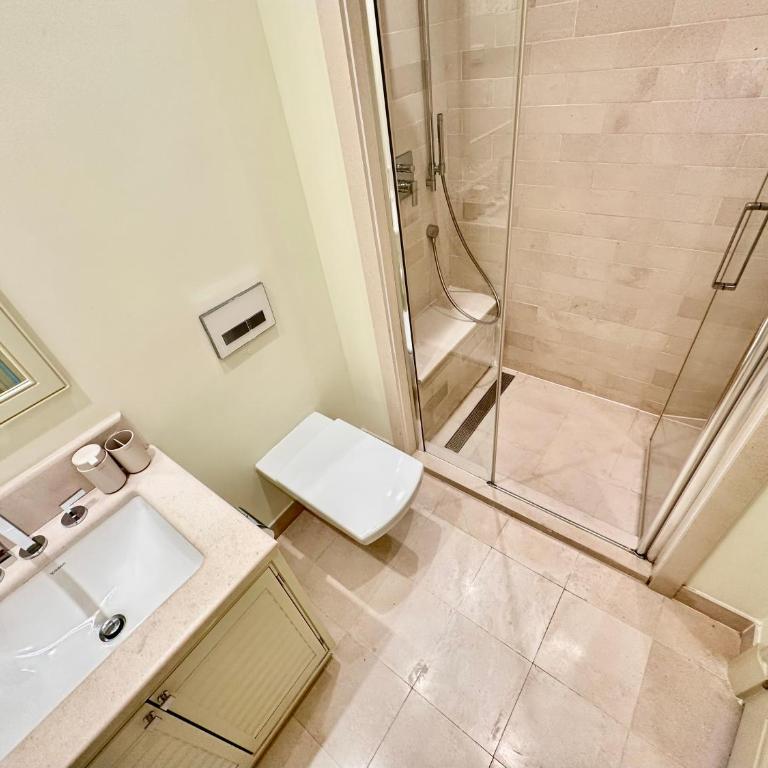 Queen Milena, Luxury apartment in Porto Montenegro with amazing garden and pool - Apartman sa 2 Spavaće Sobe - 26