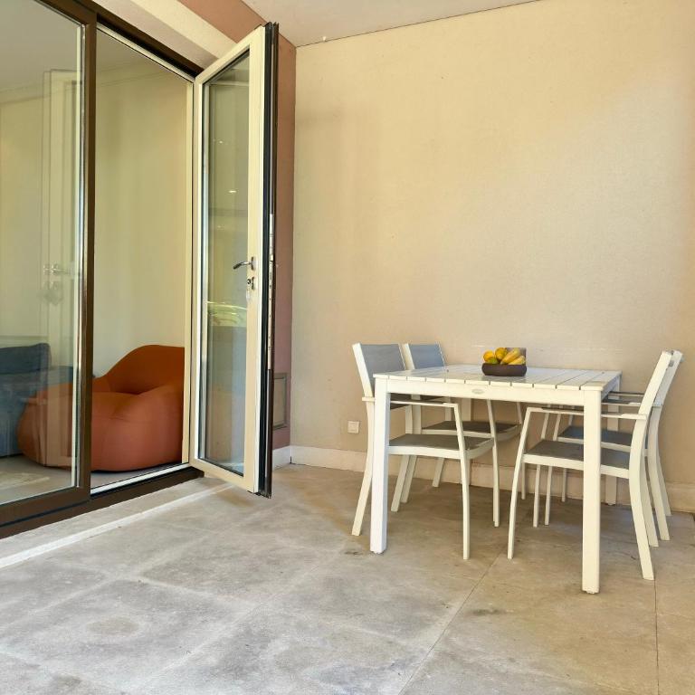 Queen Milena, Luxury apartment in Porto Montenegro with amazing garden and pool - Apartman sa 2 Spavaće Sobe - 40