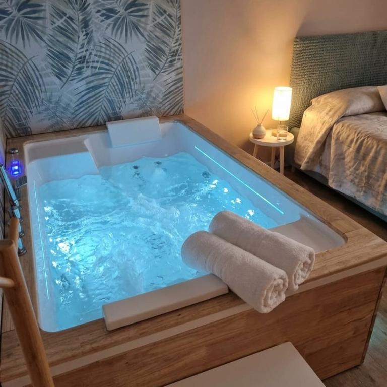 Suite 15 - Apartment mit 1 Schlafzimmer und Whirlpool - 7