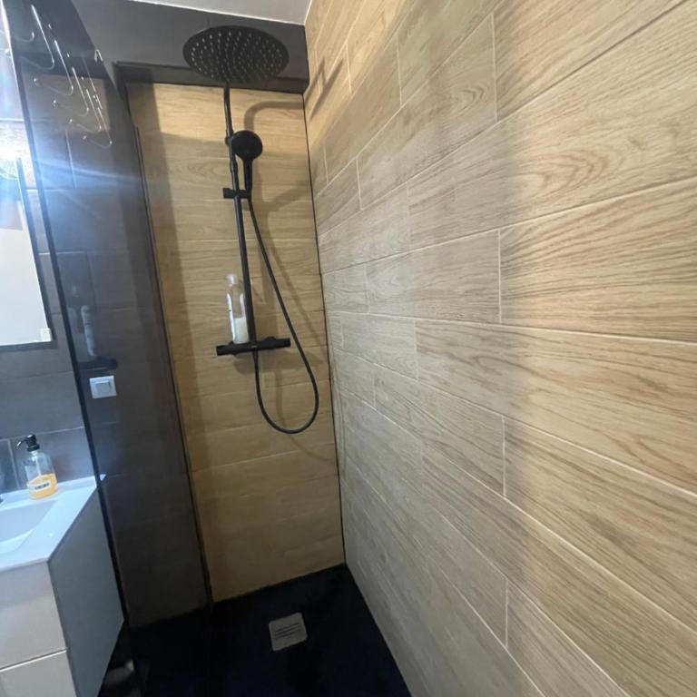 Appartement neuf et moderne face gare St Charles - Appartement 1 Chambre - 18