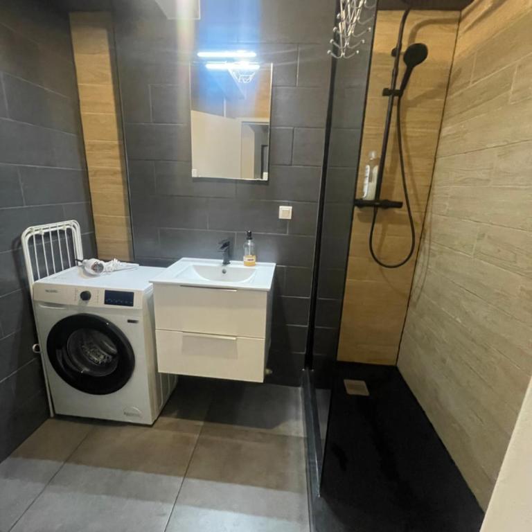 Appartement neuf et moderne face gare St Charles - Appartement 1 Chambre - 15