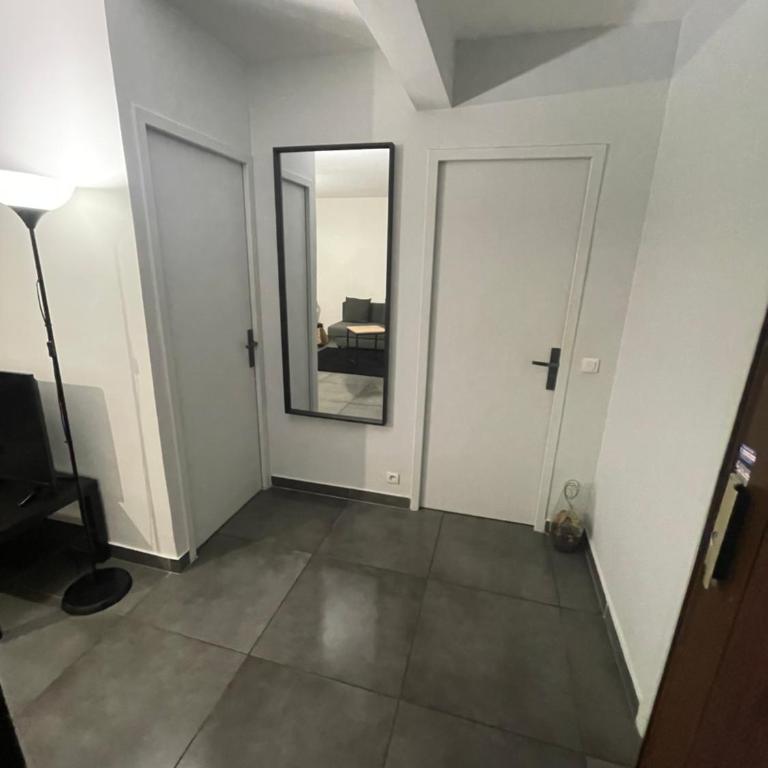Appartement neuf et moderne face gare St Charles - Appartement 1 Chambre - 5