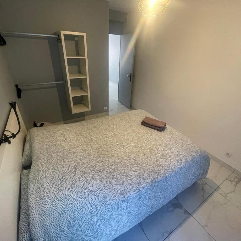 Logement rénové gare St Charles - Appartamento con 2 Camere da Letto - 23