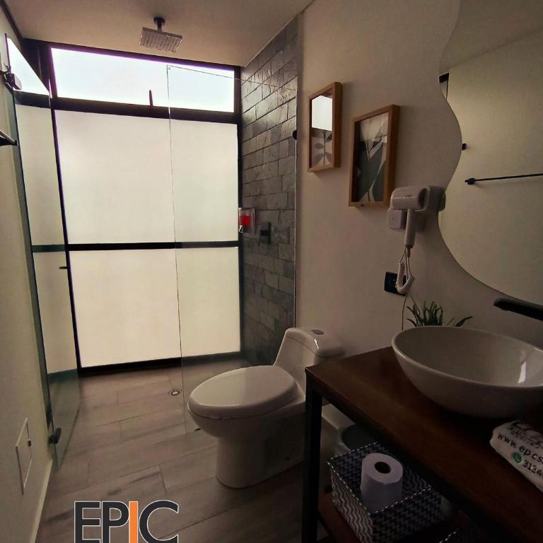 Epic Suite 403 •Vista Panorámica • 5 min Airport - Suite Junior Deluxe - 4