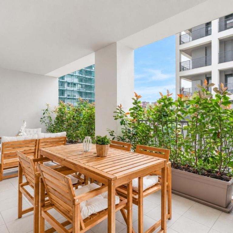 Modern with Terrace & Garage by NDP rent - Appartamento - 14