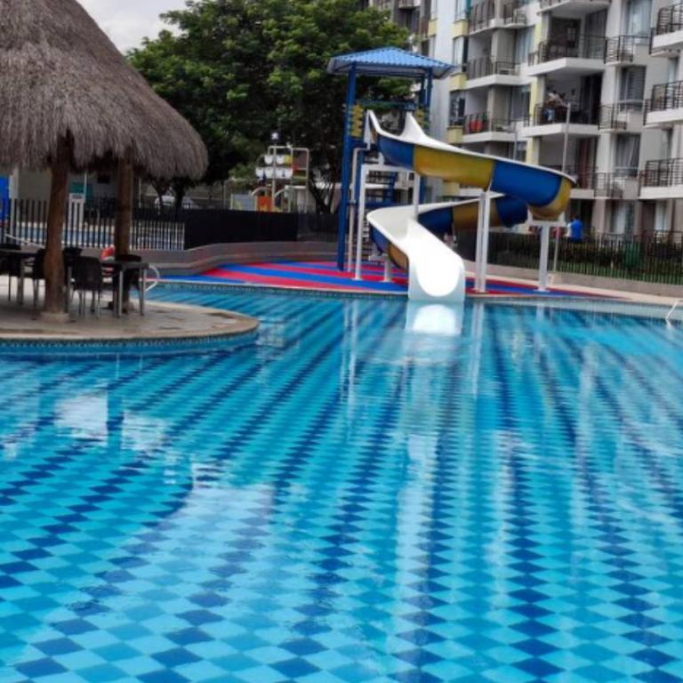 Apartamento Vacacional en Ricaurte con Piscina, WIFI, BBQ - Apartamento de 3 dormitorios con vistas - 13
