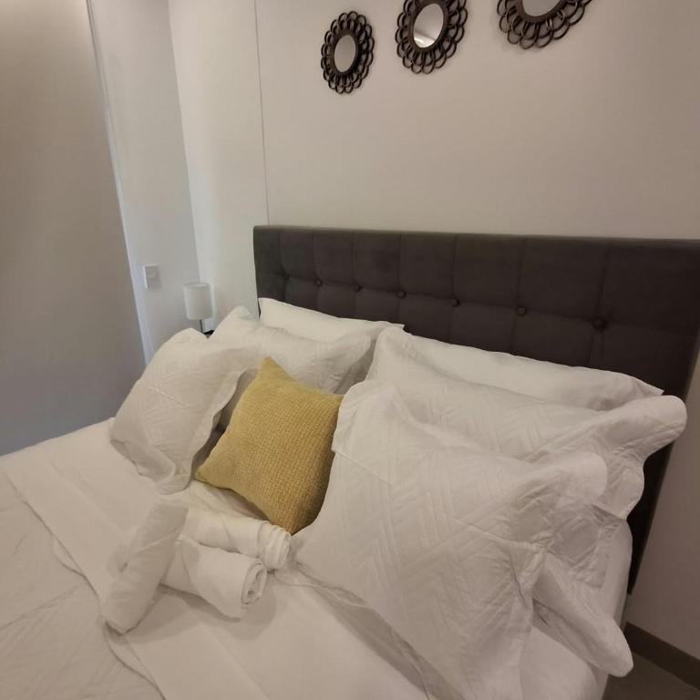 Caribbean Escape with Ocean View & Beach Access - One-Bedroom Apartment - 6