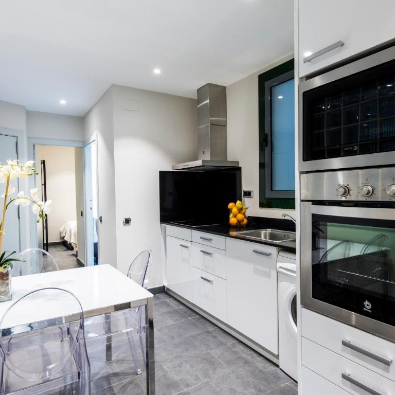 C211 Barcelona - Simaba Group - Two-Bedroom Apartment - 3
