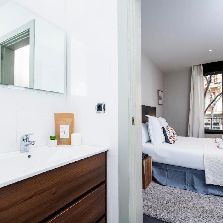 C211 Barcelona - Simaba Group - Two-Bedroom Apartment - 10