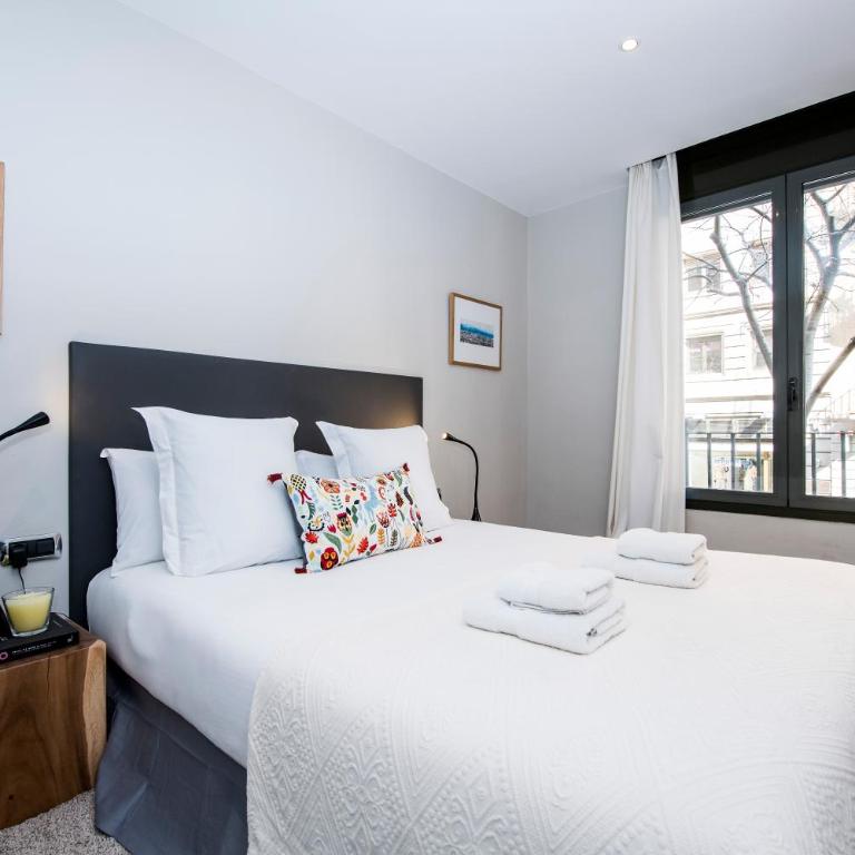 C211 Barcelona - Simaba Group - Two-Bedroom Apartment - 11