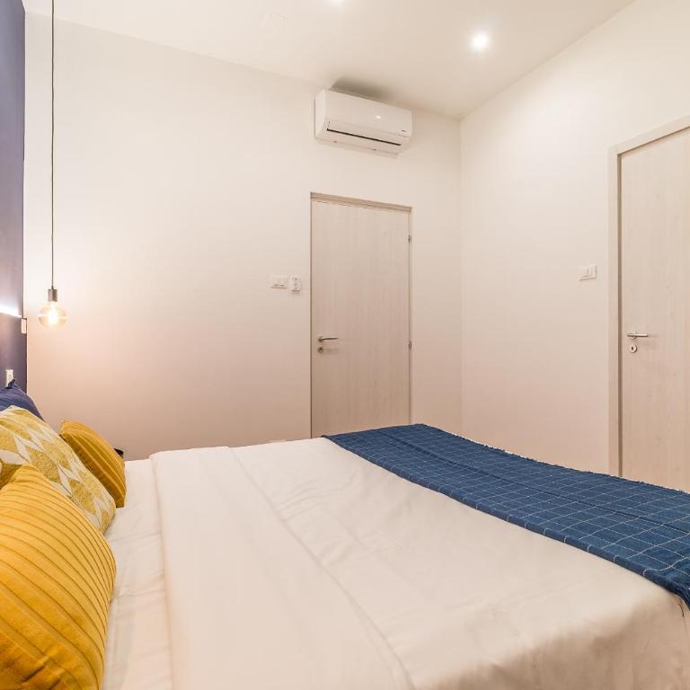 Lovely guest-room with private bathroom - Appartamento con 1 Camera da Letto - 8