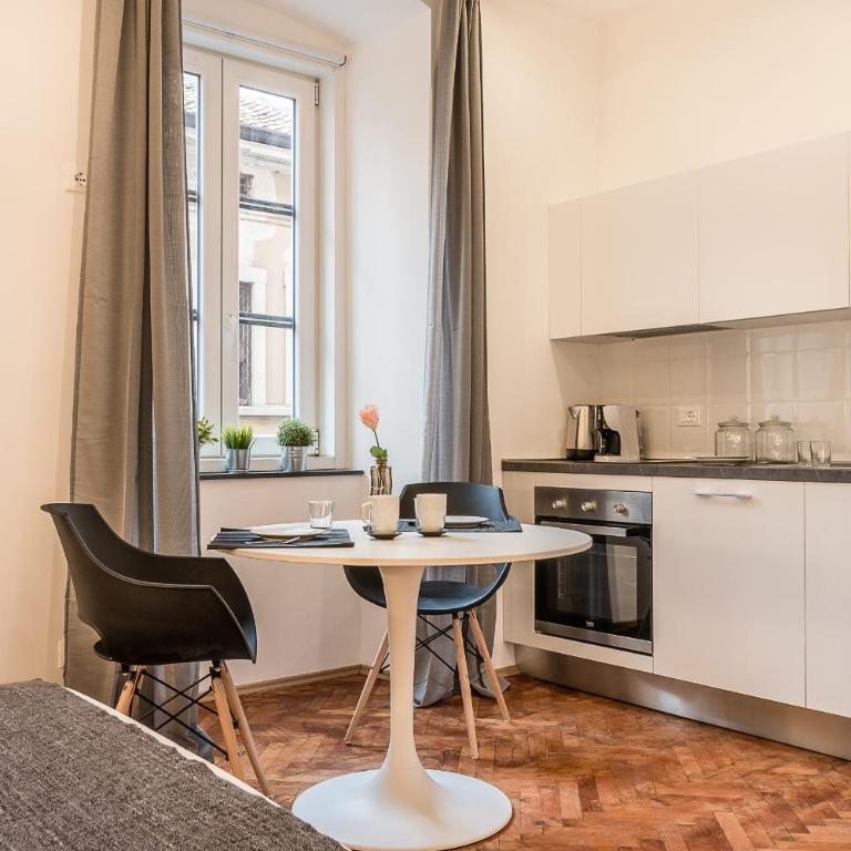 Amazing studio in the city center with WiFi - Appartamento con 1 Camera da Letto - 2