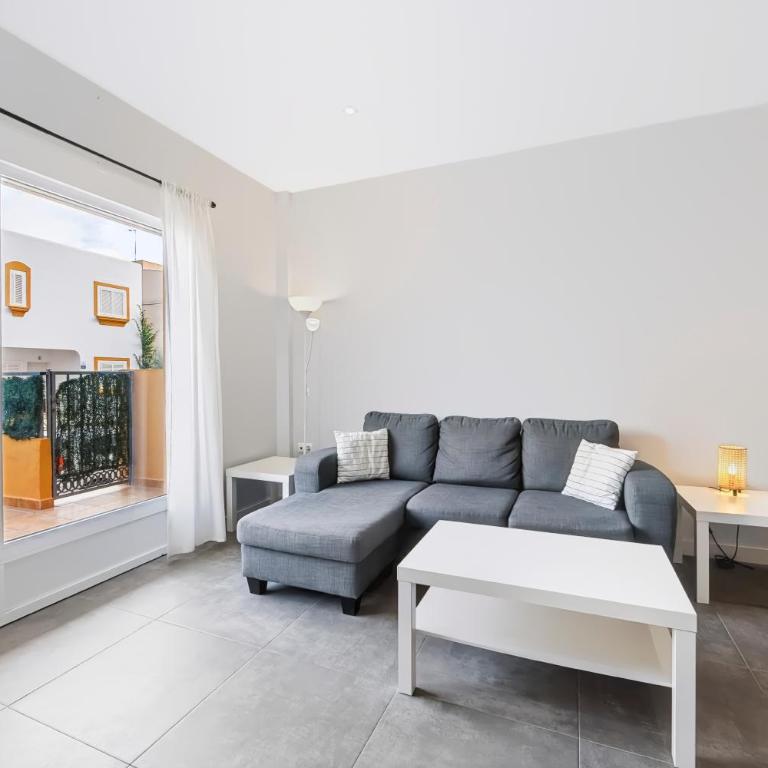 Bright & Modern Coastal Escape - Vera Playa - Apartamento - 17