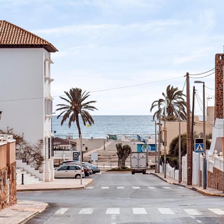 Bright & Modern Coastal Escape - Vera Playa - Apartamento - 26