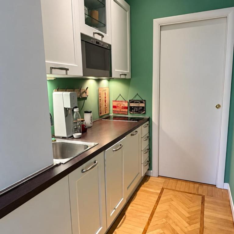 Designer two-room apartment surrounded by garden - Appartamento con 1 Camera da Letto - 15