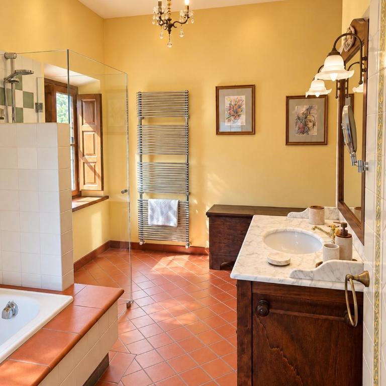 Casale Contesora - Tuscan Villa with 4 BedRoom, 4 PrivateBath & Gym - Villa - 60