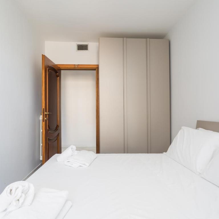 Domus Partenope Lux By Dimorra - Appartamento con 3 Camere da Letto - 21