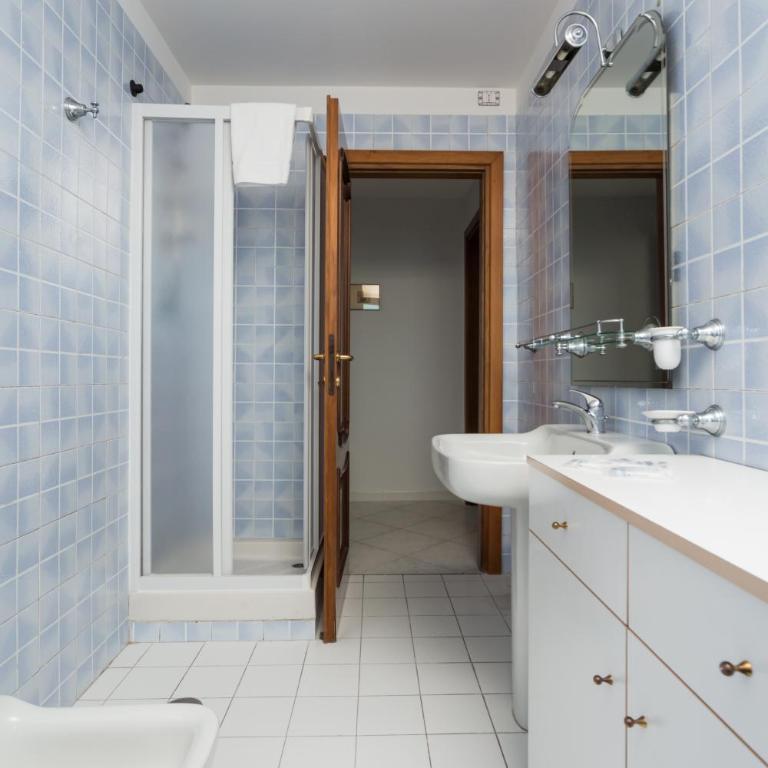 Domus Partenope Lux By Dimorra - Appartamento con 3 Camere da Letto - 53