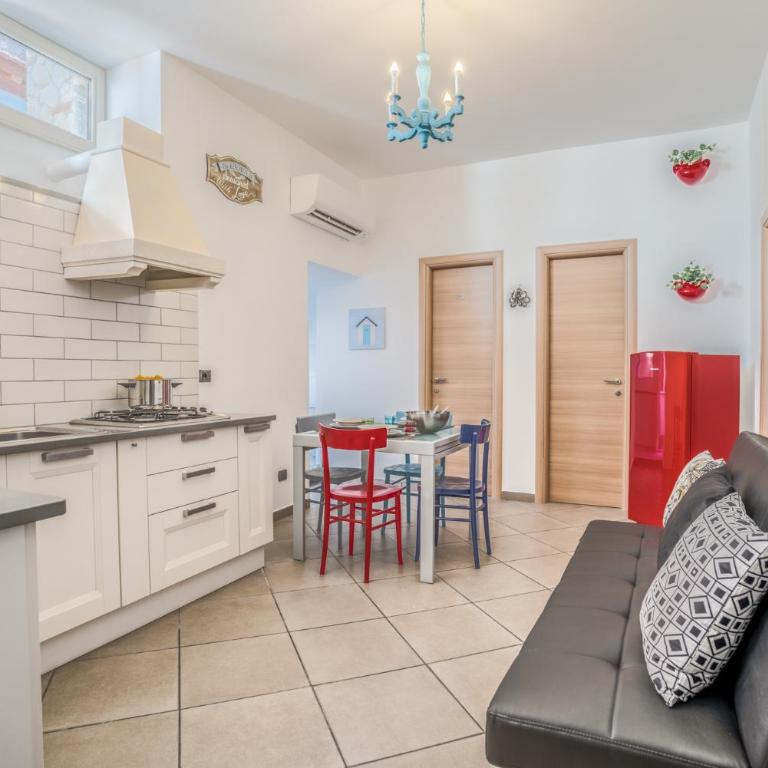 SorrentoVibes - Two Bedrooms Apt in Sorrento Center with Terrace - Appartamento con 2 Camere da Letto - 1