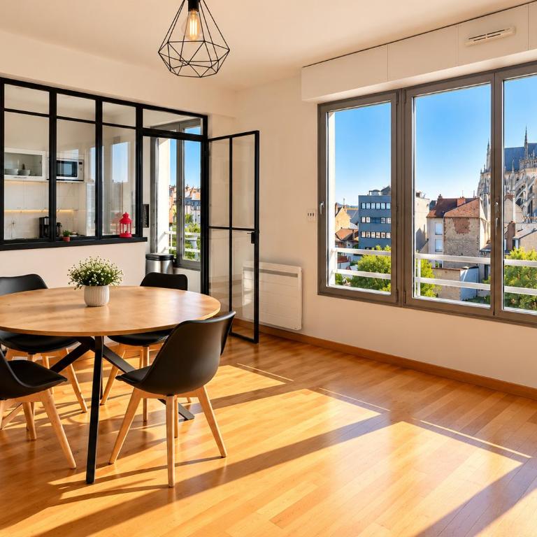 Au cœur de Reims - vue cathédrale ! - Appartement 2 Chambres Deluxe - 3