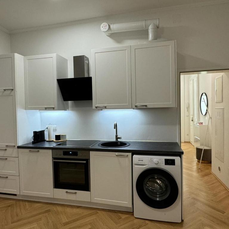 Elegante alojamiento en el corazon de Madrid junto a Arenal - Apartamento de 1 dormitorio - 18