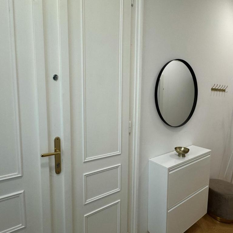 Elegante alojamiento en el corazon de Madrid junto a Arenal - Apartamento de 1 dormitorio - 21