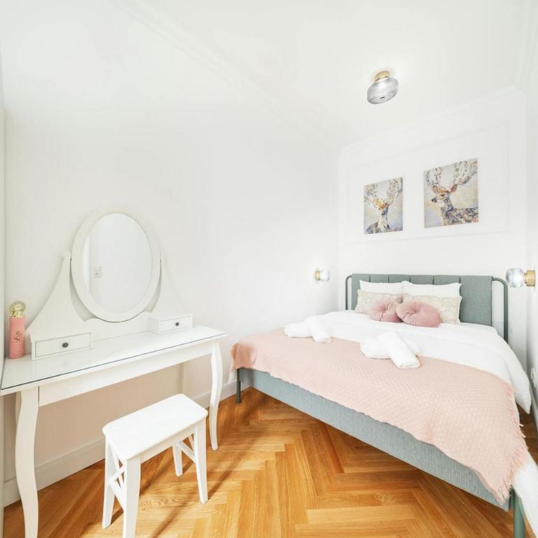 Elegante Appartamento di Lusso nel Cuore di Cortina con Vista sulle Dolomiti - Appartamento con 1 Camera da Letto - 11