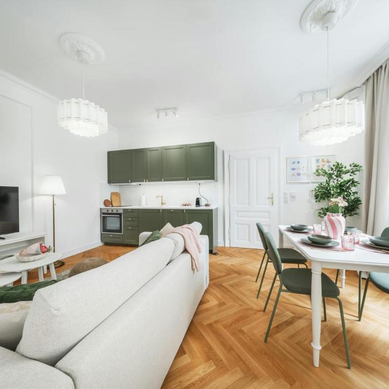 Elegante Appartamento di Lusso nel Cuore di Cortina con Vista sulle Dolomiti - Appartamento con 1 Camera da Letto - 1