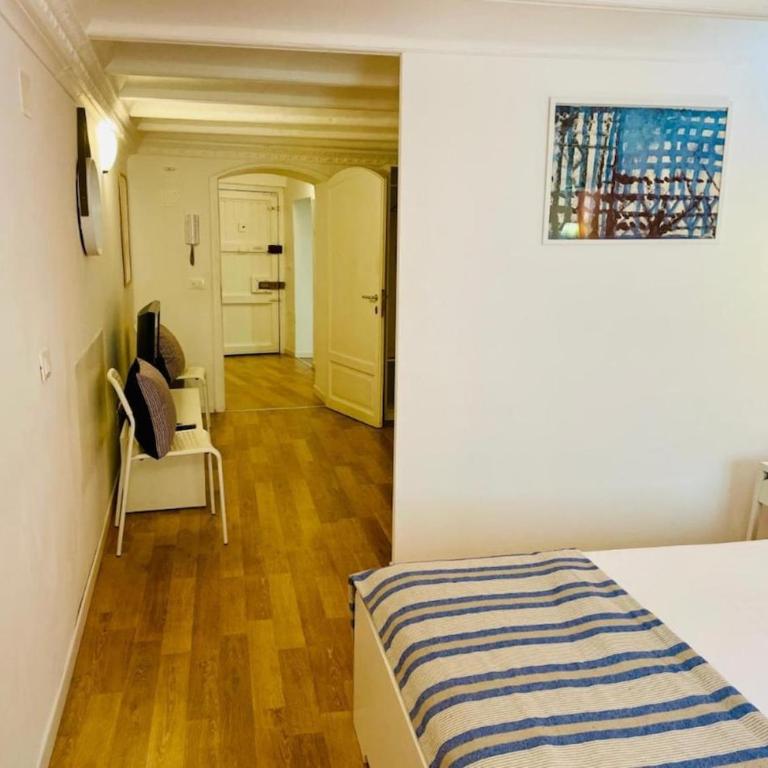 Maletto 1 Room apartement - One-Bedroom Apartment - 5