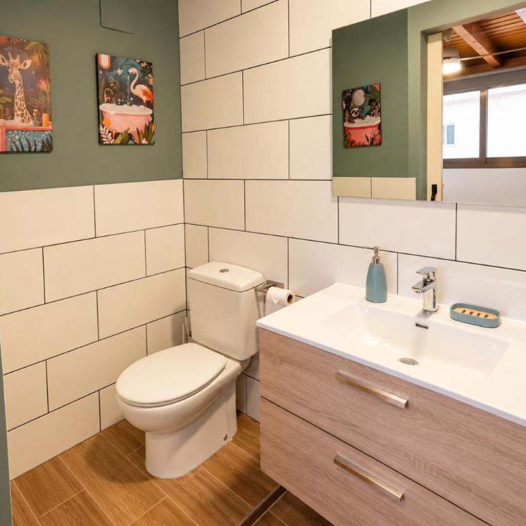 Suite con Baño privado céntrica ,Terraza ,Check Automátic - Habitación Doble con baño privado - 2 camas - 5