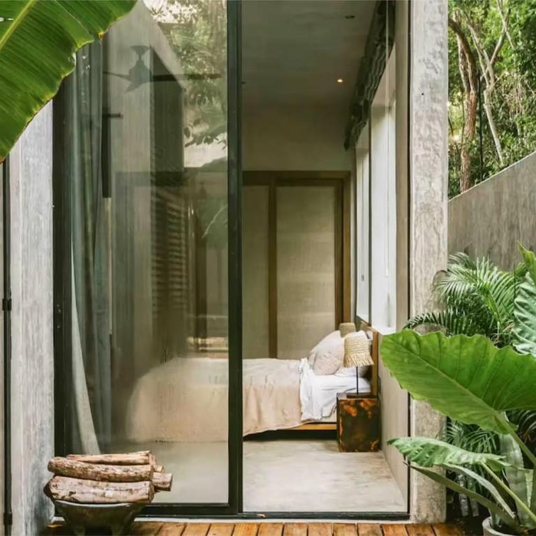 Casa Shalva Iconic 6BR Design Villa with Rooftop - Villa - 43