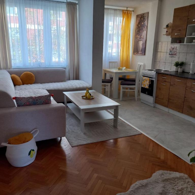 Stan na dan u centru Sarajeva - Apartman sa 1 Spavaćom Sobom - 1