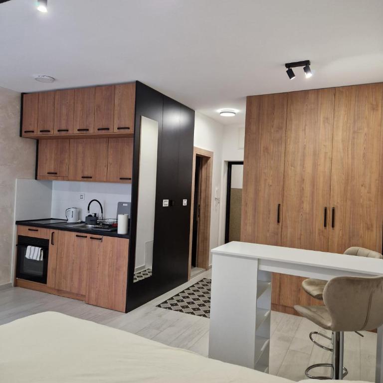 iNSide Stay - Apartment mit Terrasse - 7