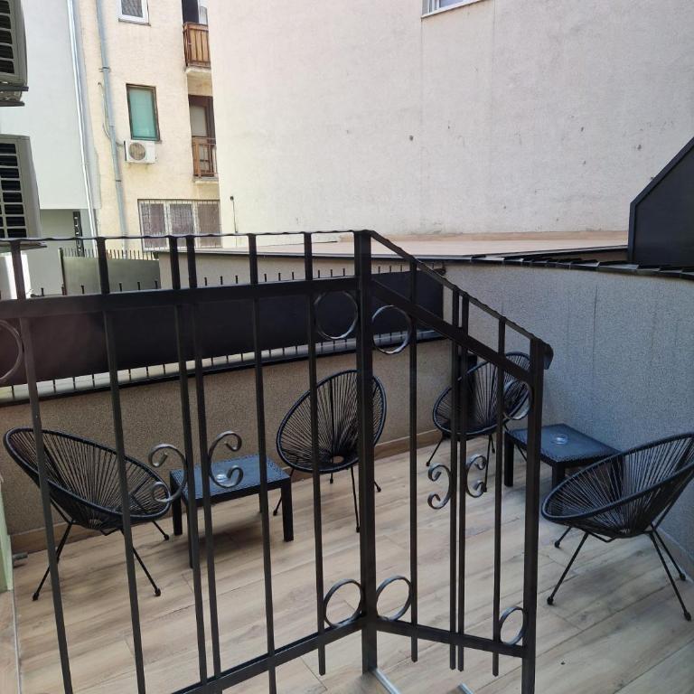 iNSide Stay - Apartment mit Terrasse - 10
