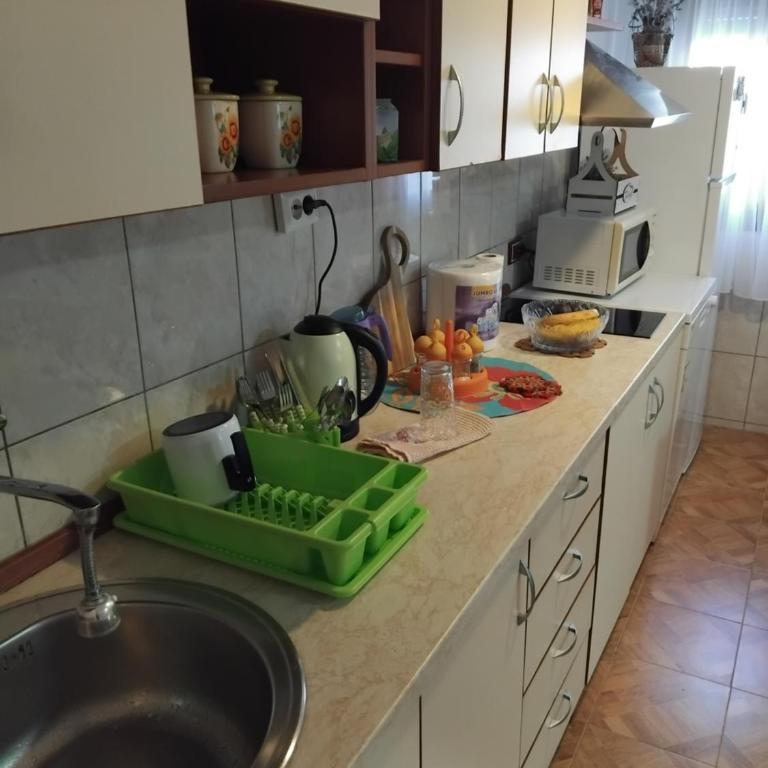 Apartman Dunja - Kuća sa 2 Spavaće Sobe - 3