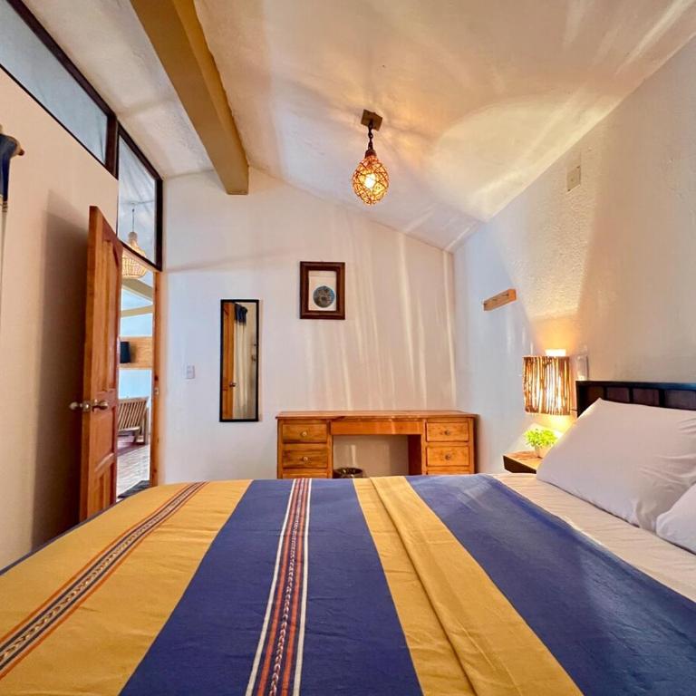 Apt MAR Y JO 3 blocks from Zicatela Beach W AC - Apartamento de 2 dormitorios - 6