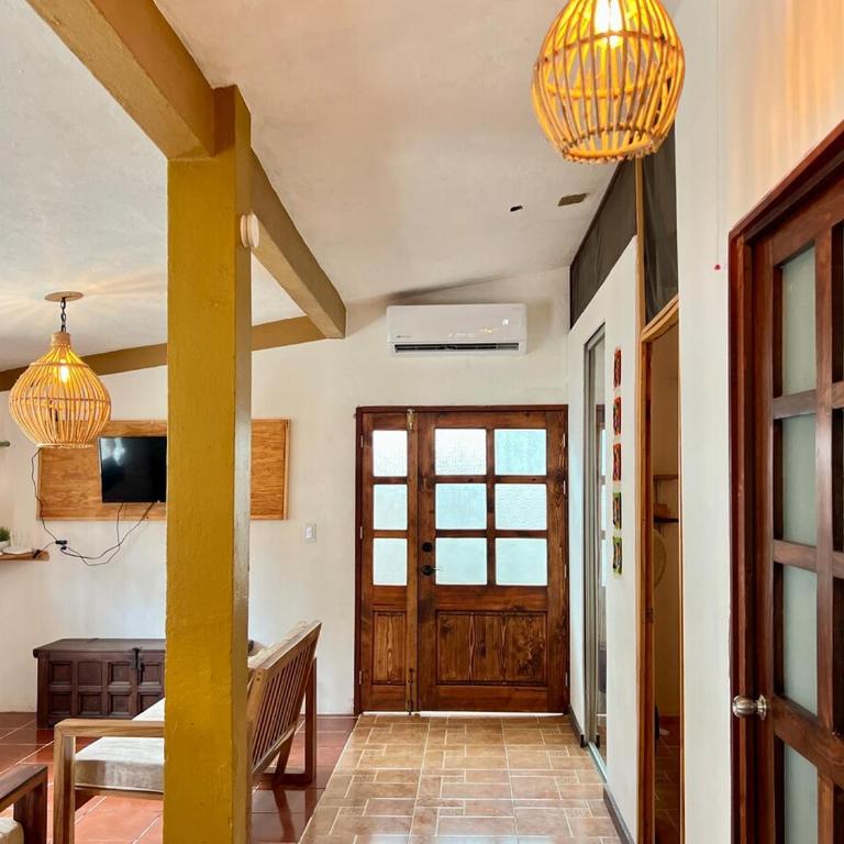 Apt MAR Y JO 3 blocks from Zicatela Beach W AC - Apartamento de 2 dormitorios - 10