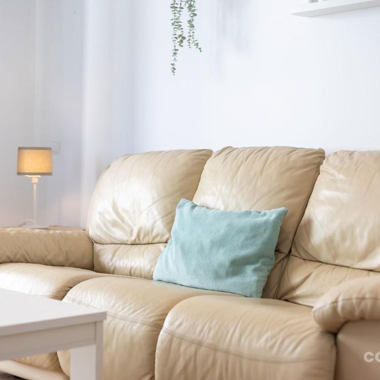 Barbate Promenade Apartment · Restaurants & Marina - Apartamento - 18
