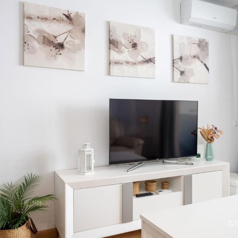 Barbate Promenade Apartment · Restaurants & Marina - Apartamento - 7